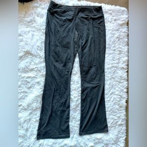 Women grey yoga